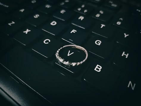 Letter V In Keyboard, V Keyboard Letter, V Keyboard Wallpaper, V Initial Wallpaper, V Alphabet Wallpaper, V Letter Wallpaper, V Name Wallpaper, Letter V Wallpaper, Best Friend Instagram