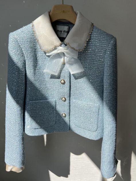 Chanel Jacket Outfit Classy, Chanel Jackets For Women, 2024 Jacket Trends, Chanel Cardigan Outfit, Tweed Cardigan Outfit, Vintage Chanel Outfit, Chanel Outfits Women, Channel Coat, Chanel Aesthetic Outfit