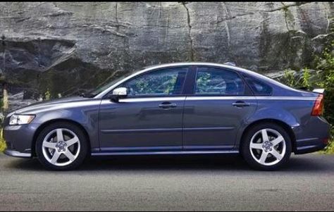 Volvo S40 T5 R-Design Volvo S40 R Design, Volvo S40 T5, Volvo S40, Sedans, Driveway, Volvo, Dream Cars, Bmw Car, Cars