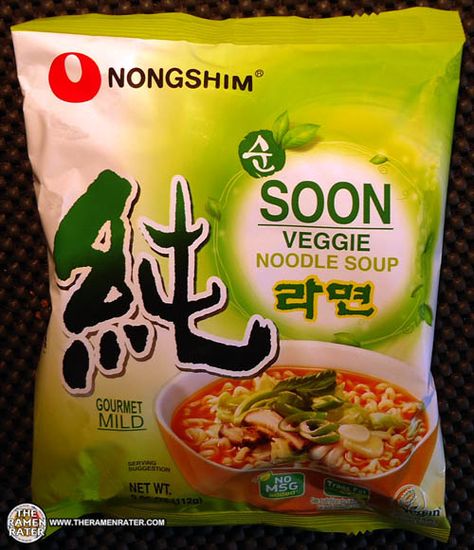 #1308: Nongshim Soon Veggie Noodle Soup - The Ramen Rater Soup Veggie, Ramen Vegan, Veggie Noodle Soup, Veggie Noodle, Dehydrated Vegetables, Ramen Noodle Soup, Vegan Ramen, Pak Choi, Veggie Noodles