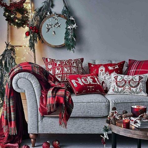 Christmas Couch Decor, Grey Christmas Decor, Christmas Sofa Decor, Christmas Lounge, Christmas Sofa, Red Christmas Decor, Traditional Christmas Decorations, Grey Christmas, Couch Decor