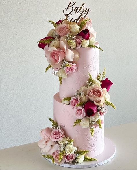 Two Tier Cake Designs, Tier Cake Designs, Ukrasavanje Torti, Piped Flowers, Tall Cake, Tiered Cake Design, Two Tier Cake, Beautiful Cake Designs, Elegant Birthday Cakes