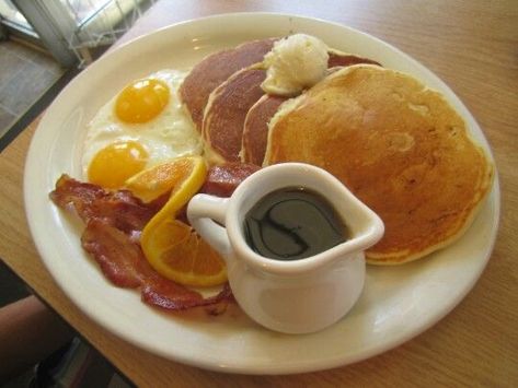 American Diner Breakfast, American Breakfast Aesthetic, American Breakfast Ideas, American Diner Food, Breakfast American, American Cafe, Diner Food, Breakfast Photography, Ideas For Breakfast