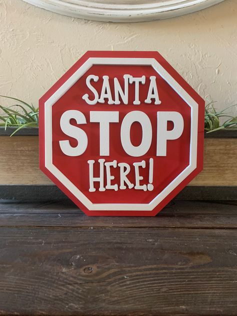 "||SANTA STOP HERE WOOD SIGN|| This listing includes 1 3D L wood sign. Each sign measures approximately 9.75\" wide and is 1/4\" thick. If you would like a different color than pictured, please leave a detailed note in the \"note to buyer\" section and if needed, before painting, I will send available options that meet your request! No two signs will look exactly the same. High quality wood is used for each sign, but please expect to see variations in the grain (nicks, wood knots, etc.). Our woo Santa Stops Here Sign, Santa Stop Here Sign Diy, Santa Stop Here Sign, Christmas Entry, Baby Name Announcement, Entry Signs, Ideas Navidad, Saint Nick, Burlap Sacks