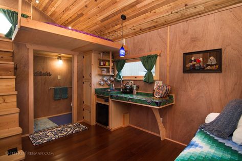 Living in a shoebox     The Hotel Caravan welcomes new wheelchair accessible tiny house Tiny House Hotel, Portland Hotels, Tiny House Blog, Tiny House Builders, Tiny Cottage, Sleeping Loft, Tiny Spaces, Bamboo Flooring, Arts District