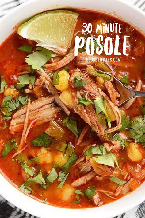 Posole Recipe, Leftover Pulled Pork, Pozole Recipe, Authentic Mexican Recipes, Pulled Pork Leftovers, Homemade Enchilada Sauce, Homemade Enchiladas, Mexican Soup, Diner Recept