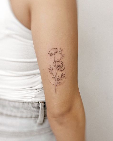 Tricep Tattoos, Tato Minimal, Classy Tattoos, Discreet Tattoos, Dainty Tattoos, Subtle Tattoos, Elegant Tattoos, Feminine Tattoos, Simplistic Tattoos