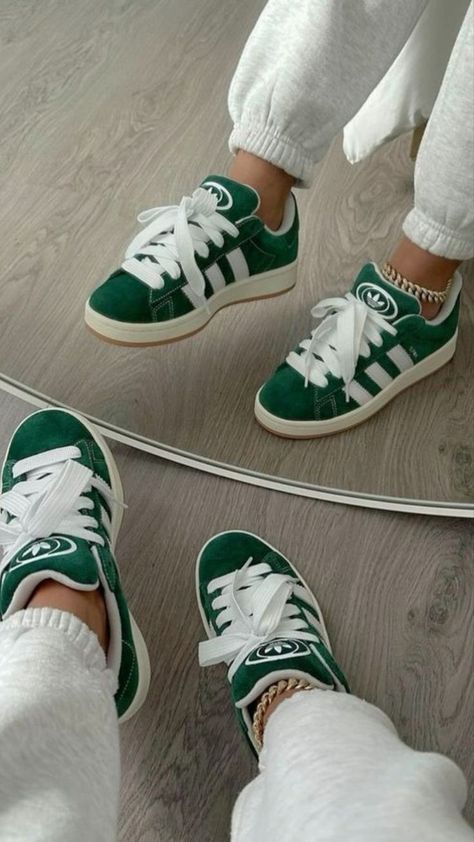 Campus Adidas Campus Aesthetic, Addidas Shoes Campus 00s, Addidas Shoes Campus 00s Outfit, Addidas Shoes Campus, Adidas Campus Outfit, Girly Sneakers, Green Campus, Campus Aesthetic, Adidas Campus Shoes