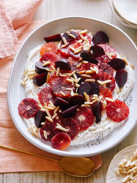 Blood Orange and Beet Salad over Honeyed Yogurt Blood Orange Recipes, Thanksgiving Salad Recipes, Orange Yogurt, Mediterranean Diet Breakfast, Mediterranean Breakfast, Thanksgiving Salad, Recipes Fruit, Spoon Fork Bacon, Dinner Club