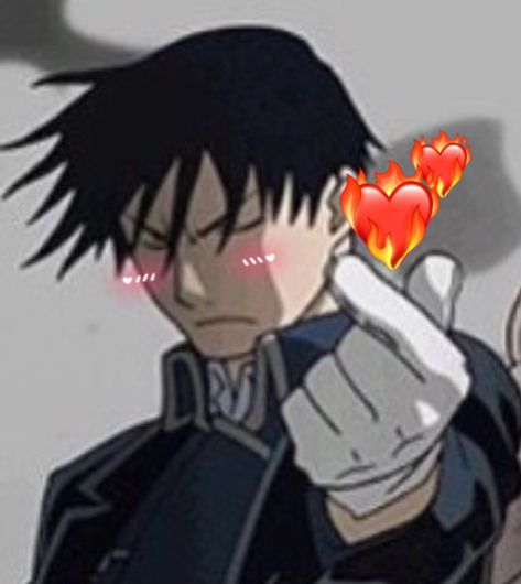 Hehe mustang doin da finger heart 🥰🥰 Mustang Fma, Finger Heart Meme, Heart Hand Sign, Heart Meme, Finger Heart, Roy Mustang, Reaction Pic, Funny Captions, Heart Hands