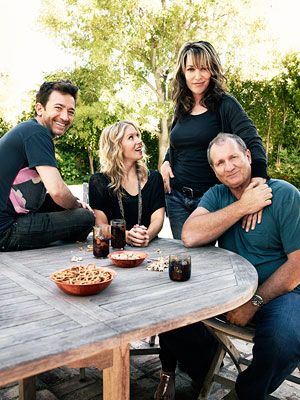 Married  with children Peg Bundy, 80s Couple, Kids Cast, Ed O Neill, Al Bundy, Katey Sagal, Then And Now Photos, Christina Applegate, Celebrities Then And Now