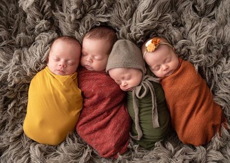 After Adopting 4 Siblings, Parents Find Out They Are Pregnant With Quadruplets! – InspireMore Summer Baby Photos, 4 Siblings, Four Siblings, Healthy Baby Boy, Were Pregnant, Multiples Baby, Reading Pennsylvania, Kids Fever, Fostering Children