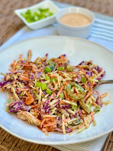 Buffalo Coleslaw Buffalo Coleslaw, Buffalo Chicken Coleslaw, Lunch Salads Ideas, Buffalo Chicken Slaw, Cottage Cheese Buffalo Sauce, Diet Salads, Back To School Recipes, Buffalo Cottage Cheese, Cottage Cheese Buffalo Chicken Wrap