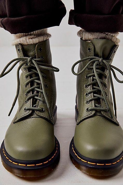 Custom Painted Doc Martens, Fall Women’s Shoes, Green Dr Martens Outfit, Lems Boots, How To Wear Ankle Boots With A Dress, Womens Winter Boots Outfits, Green Doc Martens, Fall Boots Women, Green Boots Outfit