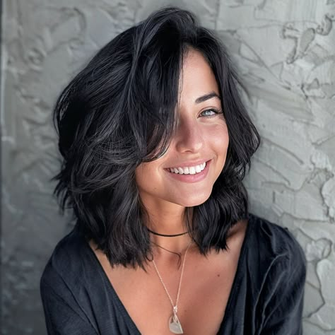 Alternative Mid Length Haircuts, Mis Length Haircut With Layers, Medium Length Hair With Rounded Layers, Medium Short Dark Hair, Black Hair Mid Length Layers, Black Medium Hairstyles, 90s Layers Shoulder Length, Mid Length Textured Haircut, Shoulder Length Rocker Hair