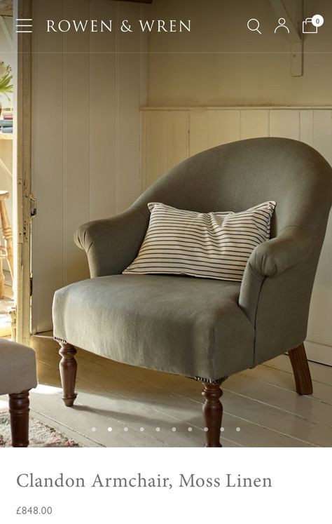 Cosy Sitting Room, Jane Bennett, Antique Tub, Home Ideas 2023, Furniture Store Display, Back Room Ideas, Honeysuckle Cottage, Decorate A House, Country House Bedroom