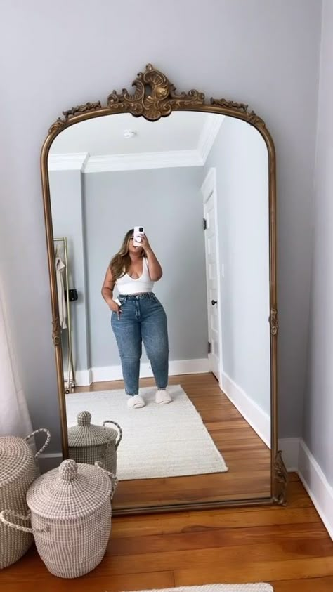 Chubby Girl Fashion, Midsize Outfits, Mid Size Fashion, Plus Size Summer Outfits, Chubby Fashion, Look Plus Size, Curvy Model, Plus Size Fits, Tiktok Watch