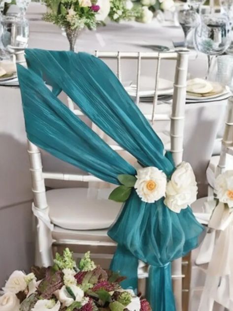 30+ Mesmerizing Teal Wedding Decorations - HubPages Turquoise And Gold Wedding Decorations, Teal And White Wedding Theme, Teal And White Wedding, Turquoise And Gold Wedding, Teal Party Decorations, Teal Wedding Decorations, Teal Centerpieces, Purple Wedding Reception, Creative Decoration Ideas