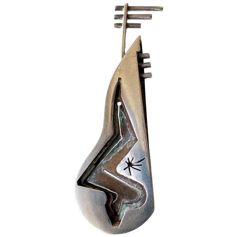 Cheap Guitars, 3d Printed Metal, Guitar Lovers, Antique Brooches, Sterling Silver Brooch, String Instruments, Silver Brooch, Vintage Guitars, Quartz Stone