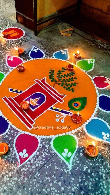 Rangoli Designs For Tulsi Vivah, 3d Rangoli, Tulsi Vivah, Tulsi Plant, Rangoli Ideas, Beautiful Rangoli, Beautiful Rangoli Designs, Simple Rangoli, Plant Design