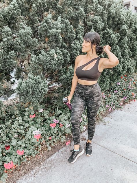 I’m obsessed with this cutout sports bra + camo leggings. Black Camo Lulu Leggings, Camouflage Moisture-wicking Activewear For Workout, Lulemon Leggings Camo, Grey Camo Leggings, Adapt Camo Seamless Leggings, Functional Workouts, Camo Leggings, Pretty Lingerie, Workout Sets