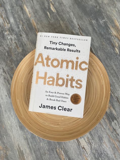 Success is the product of daily habits—not once in a lifetime transformations - James Clear - Atomic Habits Switching mindset from outcome based habits to identity based habits to focus on “ becoming “ the person you wish to be. This has been my all time motto . Still in the process of becoming and i trust perfect timing for everything! The Power Of Habit Book, Habit Books, James Clear, Board Manifestation, Atomic Habits, Time Management Strategies, Effective Time Management, Physical Environment, Vision Board Manifestation