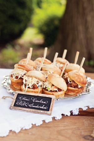 Bbq Sliders, Bar Buffet, Pulled Pork Sliders, Sandwich Bar, Gourmet Breakfast, Pork Sliders, Reception Food, Bbq Wedding, Popcorn Bar