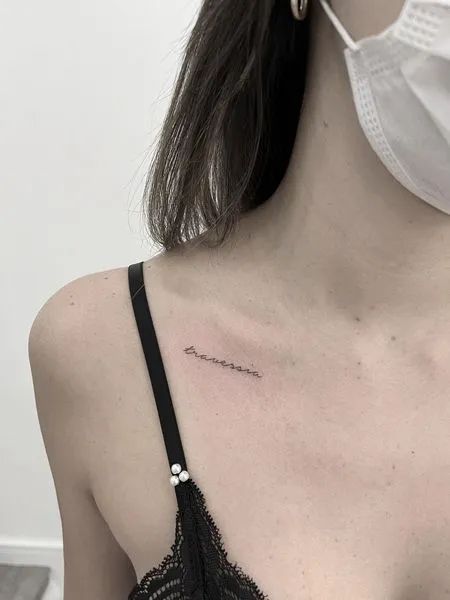 Tattoo Under Clavicle, Small Fine Line Shoulder Tattoo, Collarbone Word Tattoo, Fine Line Collar Bone Tattoo, Collar Bone Tattoo Words, Small Collarbone Tattoo, Small Collar Bone Tattoos For Women, Under Collar Bone Tattoos, Fine Line Tattoo Designs