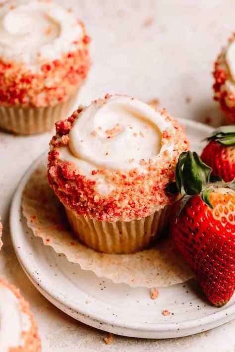 Strawberry Crunch Cupcakes - Buuck Farms Bakery Strawberry Crunch Cupcakes, Vanilla Oreo, Cupcake Pans, Cream Cheese Buttercream, Strawberry Cupcakes, Freeze Dried Strawberries, Strawberry Puree, Creamed Eggs, Cupcake Liners