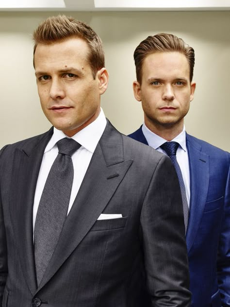 Harvey and Mike in season 5! They just keep getting more attractive #harveyspecter #mikeross #suits Mike Ross Suits, Suits Serie, Legal Career, Mike Ross, Specter Suits, Suits Tv Series, Suits Harvey, Harvey Specter Suits, Men In Suits