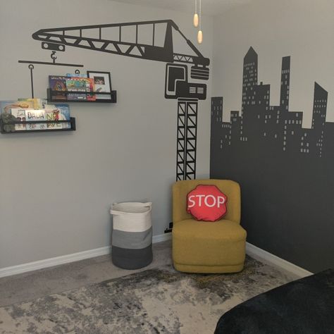 Kids Construction Room, Construction Truck Room Ideas, Construction Site Bedroom, Construction Vehicle Bedroom, Construction Theme Nursery Ideas, Construction Theme Bedroom Decor, Construction Decor Bedroom, Excavator Bedroom Ideas, Construction Truck Room