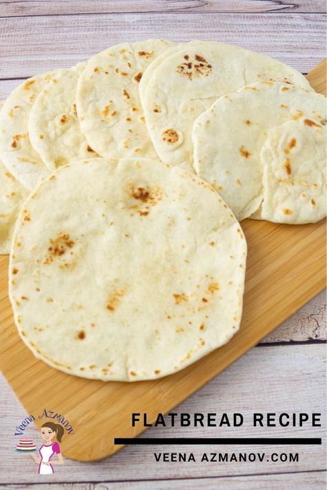 This easy soft flatbread is made without yeast. Its soft, quick and easy to make. Perfect for wraps or to eat with just about anything. You can customize it in many different ways with herbs, cheese and even stuff it with potatoes or other savories. #flatbread #noyeastbread #breadrecipes #flatbreadrecipe #noyeastbread #noyeastflatbread #30minbread #flatbreadrecipes Soft Flatbread Recipe, Soft Flatbread, Pane Naan, Easy Flatbread Recipes, Easy Flatbread, Pita Bread Recipe, No Yeast Bread, Flatbread Recipe, Yeast Bread Recipes