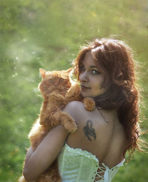 Ann with Cat by Siilin on DeviantArt Senior Pics With Animals, Senior Picture Artist Photo Ideas, Animal Senior Pictures, Senior Photos With Cat, Senior Picture Ideas With Cat, Senior Pictures With Animals, Senior Pictures With Cat, Poses With Cats, Photoshoot With Cats