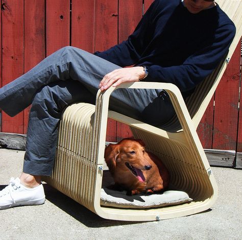 rocking-2-gether chair 2.1. chill-out with your doxie! Diy Chat, Animal Chair, Washing Station, Dachshund Love, Animal House, Pet Furniture, A Chair, Dog House, Cat House