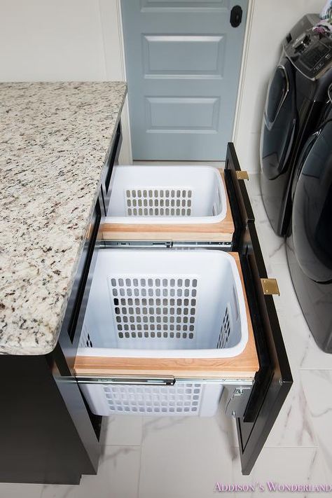 Black Laundry Room island with Pull Out Laundry Sorters - Transitional - Laundry Room Laundry Room Island, Diy Laundry Room Makeover, Diy Laundry Room, Grey Laundry Rooms, Laundry Room Storage Shelves, Room Storage Diy, Laundry Sorter, Modern Laundry Rooms, Island Countertops