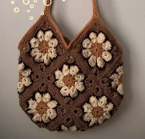 Brown Crochet Square Shoulder Bag, Brown Crochet Bag With Granny Square Design, Brown Granny Square Bag, Granny Square Brown, Brown Granny Square Shoulder Bag, Vintage Crochet Square Shoulder Bag, Crochet Hand Bags, Hello Kitty Crochet, Crochet Shoulder Bag