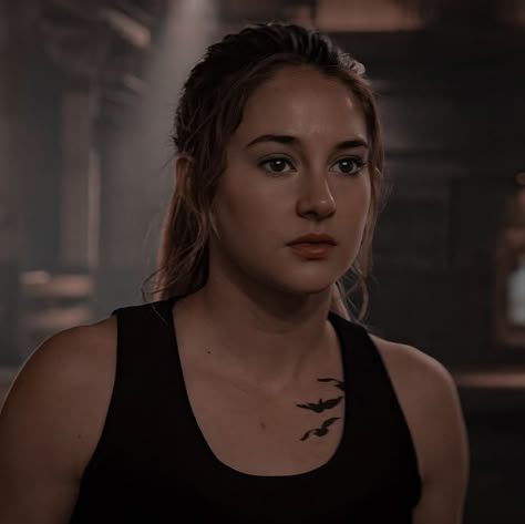 Divergent Icons, Divergent 1, Divergent Tattoo, Divergent Characters, Divergent Cast, Divergent Tris, Dystopian Romance, The Spectacular Now, Tris And Four