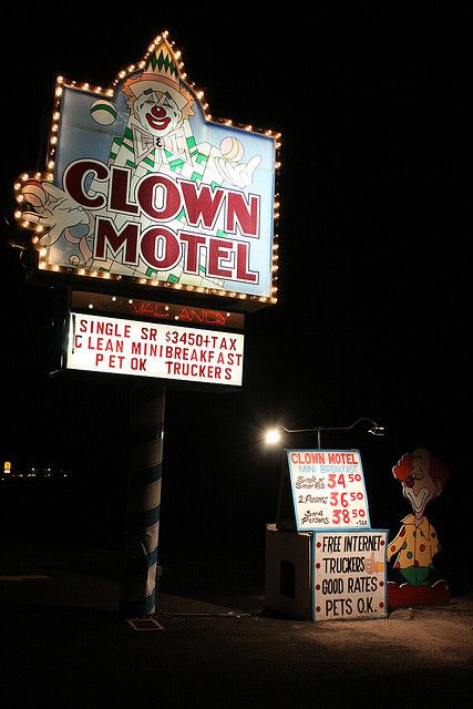 The Clown Motel.....Tonopah, Nevada Clown Motel Aesthetic, Clown Motel, Tonopah Nevada, Motel Signs, Clown Stuff, Creeped Out, Haunted Hotel, Vintage Neon Signs, Vintage Neon