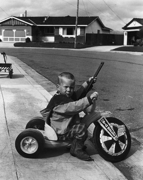 Suburbia by Bill Owens Harold Lloyd, Big Wheel, American Dream, The Good Old Days, Back In The Day, Vintage Toys, Childhood Memories, White Vintage, San Jose