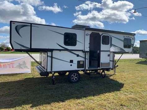 2518 Series – TrailManor Best Pop Up Campers, Small Camper Trailers, Small Camping Trailer, Small Travel Trailers, Air Tent, Tent Campers, Small Trailer, Small Campers, Popup Camper