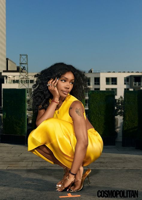 Sza Singer, Cosmopolitan Magazine, Yellow Aesthetic, Top And Skirt, Black Excellence, Mellow Yellow, Black Is Beautiful, Cosmopolitan, How To Look Pretty