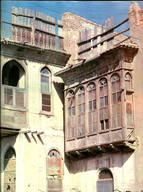 Hnachel old Baghdad Old Baghdad, Cradle Of Civilization, Baghdad Iraq, Eastern Art, Building Structure, Baghdad, Mesopotamia, Egyptian Art, Islamic Architecture