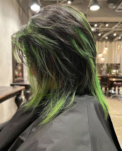 Neon Green Highlights In Black Hair, Dark Green And Blonde Hair, Green Strands Hair, Black To Green Ombre Hair, Green Streaks In Hair, Green Roots Black Hair, Black And Green Highlights, Green Hair Streaks, Green And Black Hair