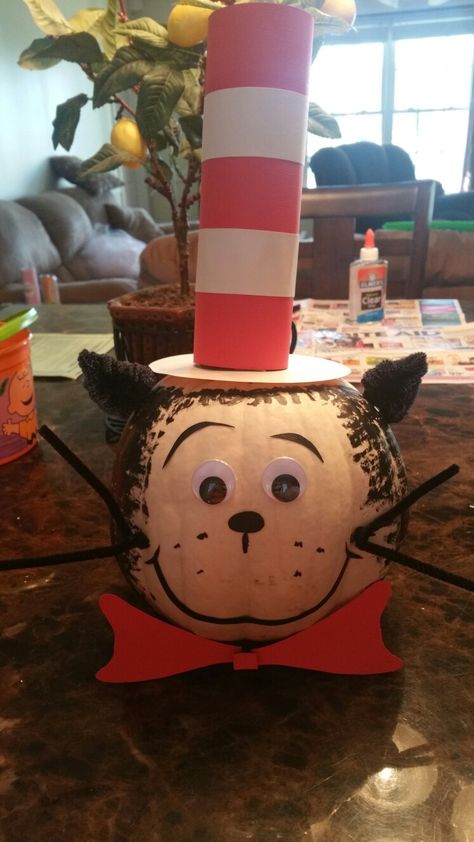 Dr Suess Pumpkins, Dr Suess Painted Pumpkins, Dr Suess Pumpkin Ideas, Painted Pumpkin Ideas Based On Books, Dr Seuss Pumpkin Decorating Ideas, Pumpkin Painting Ideas Childrens Book, Dr Seuss Pumpkin, Pumpkin Decorating Storybook Characters, Decorated Pumpkin