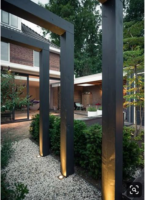 Black Pergola, Pergola Metal, Pergola Diy, Koti Diy, Patio Pergola, Pergola Lighting, Modern Pergola, Metal Pergola, Pergola Attached To House