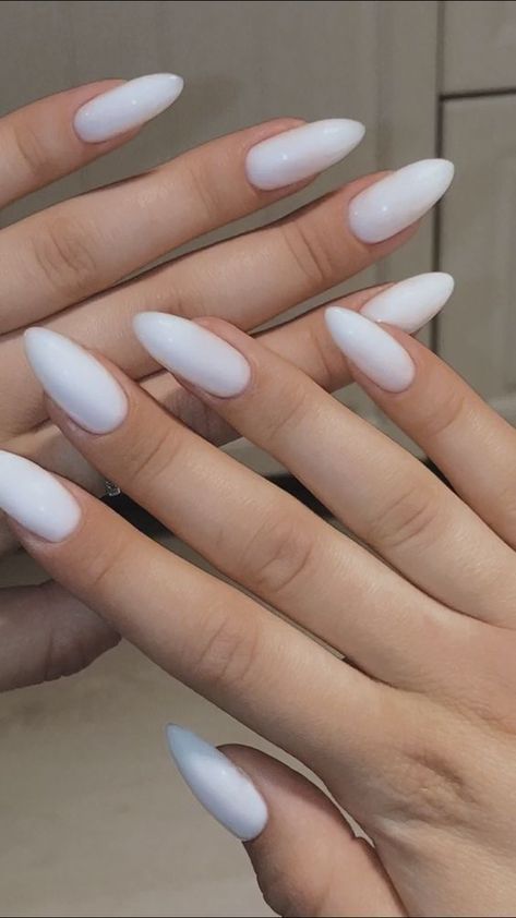 Finger Nail Health, White Gel Nails, Minimalist Beauty, Nail Health, Minimalist Nails, Nails On Fleek, Many People, Nail Inspo, Gel Nails