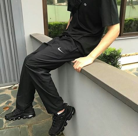 Nike Vapormax Plus Outfit, Black Vapormax Outfit, Nike Vapormax Outfit Men, Vapormax Outfit Men, Vapormax Plus Outfit, Black Vapormax, Vapormax Black, Vapormax Plus Black, Nike Vapormax Plus