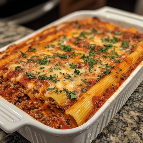 Stuffed Manicotti with Meat Sauce - Recipes Time Meat Stuffed Manicotti Recipe Beef, Easy Stuffed Manicotti Recipe, Crab Manicotti Recipe, Beef Manicotti Recipe, Stuffed Manicotti With Meat, Meat Manicotti Recipe, Manicotti Filling, Manicotti With Meat Sauce, Stuffed Noodles