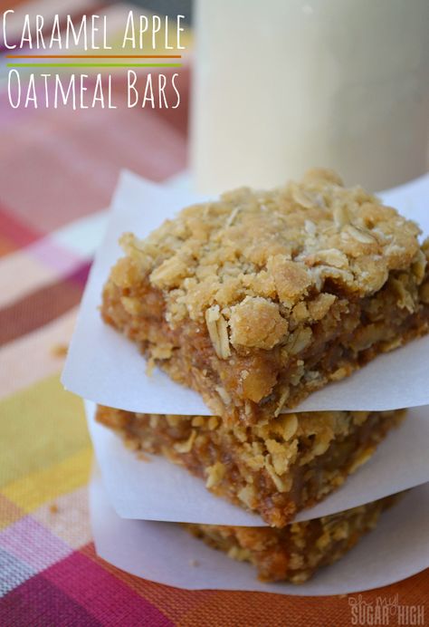 Caramel Apple Oatmeal Bars - Oh My! Sugar High Caramel Apple Oatmeal, Apple Bar Recipes, Caramel Oatmeal, Fancy Baking, Fall Desserts Apple, Spiced Applesauce, Oatmeal Apple, Slow Cooker Apple, Slow Cooker Apple Butter