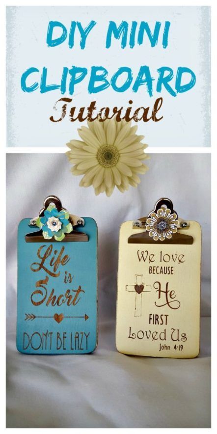 DIY mini clipboard tutorial.  Learn how to stencil a wood sign and make these super cute and easy clipboards!  #cricut #cricutmade Diy Cricut Home Decor, Cricut Ideas For Beginners, Diy Glitter Wine Glasses, Vintage Clipboard, Clipboard Diy, Cricut Home Decor, Clipboard Crafts, Clipboard Art, Diy Clipboard